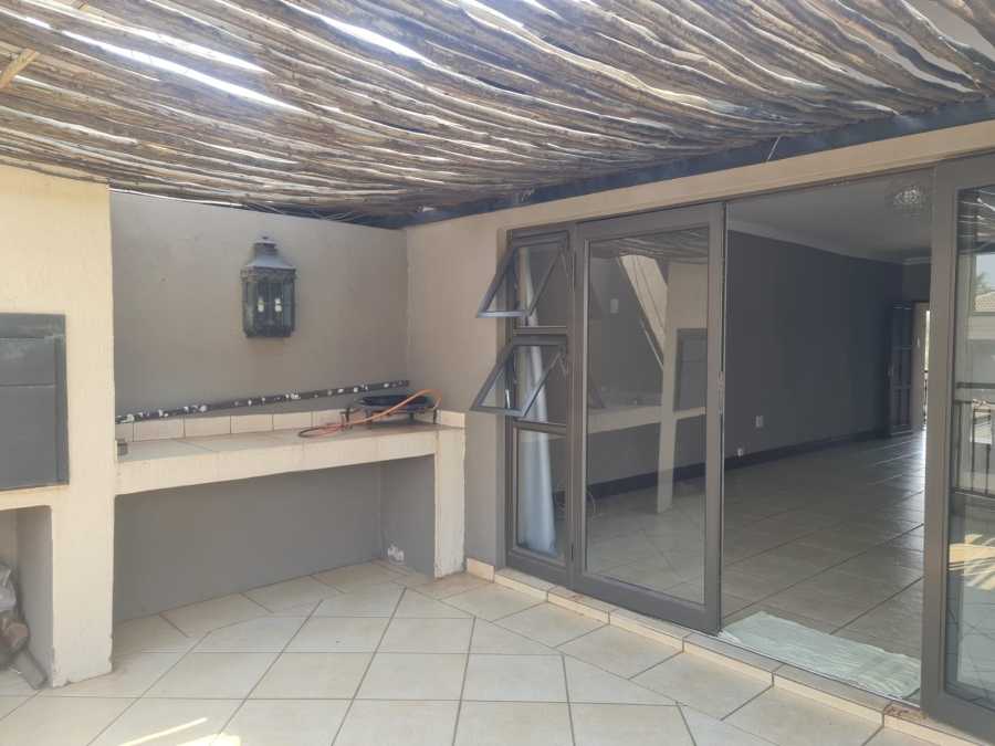 2 Bedroom Property for Sale in Melodie North West